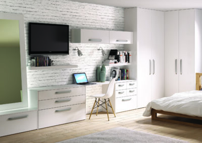 Bella porcelain white venice 1