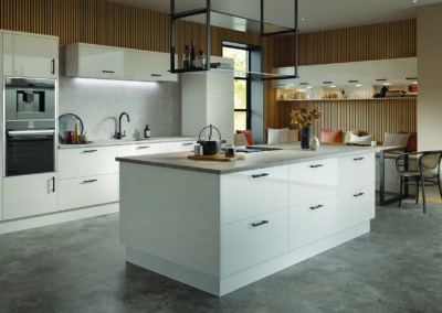 Zurfiz ultragloss white